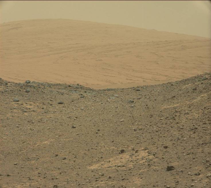 Mt-sharp-gale-crater-curiosity-mars-0951ML0041810050403354E01_DXXX